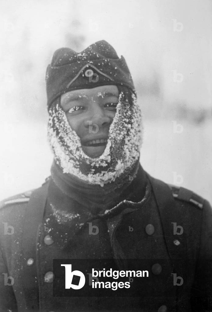 German soldier on the Eastern Front, 1942 (b/w photo)