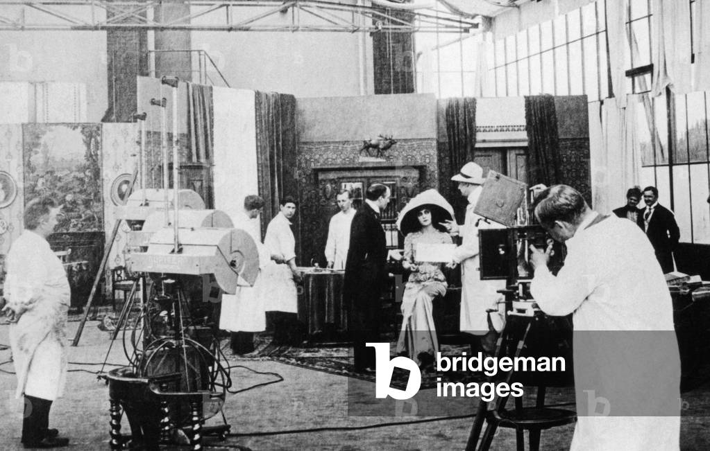Film studio during preparations for a shooting, 1920