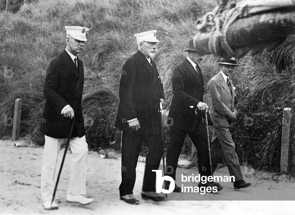 Emperor Wilhelm II and General Dommes on a walk in an exile in Netherlands, 1928 (b/w photo)