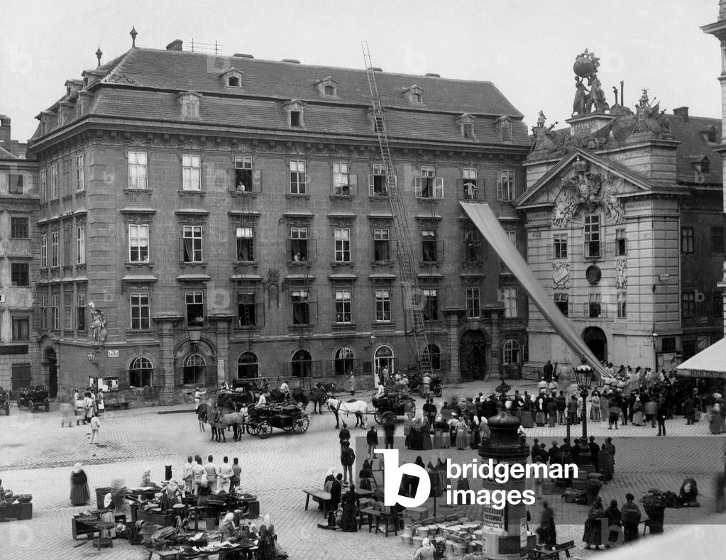Fire drill in front of the Vienna fire brigade station, 1907 (b/w photo)