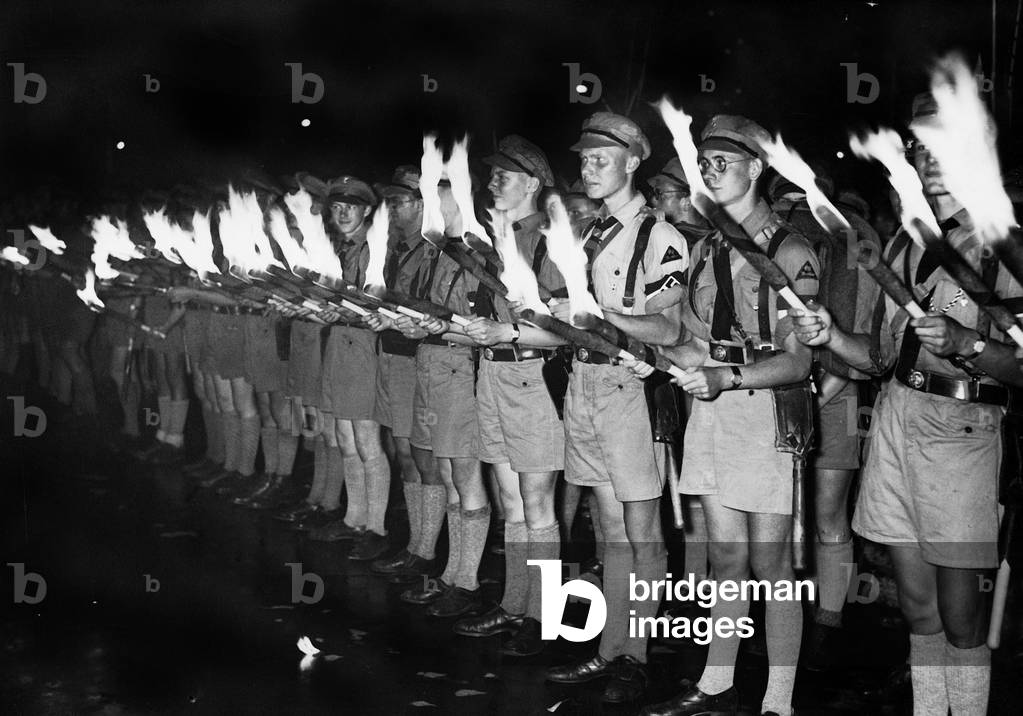 Hitler Youth form a guard of honor before the Funkhaus (Broadcasting House)  in Berlin, 1934 (b/w photo)