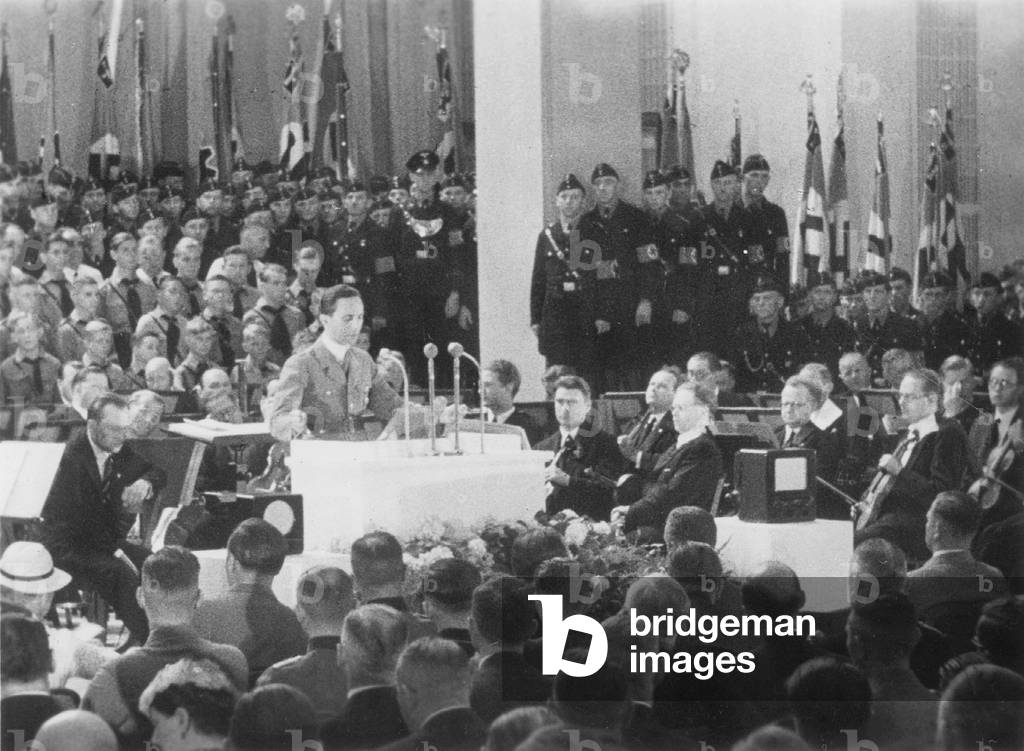 Joseph Goebbels speaks at the Great German Radio Exhibition, 1938 (b/w photo)