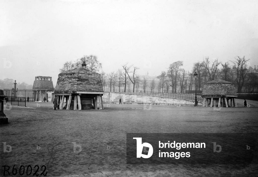 Building protection against aerial attacks in Paris (b/w photo)