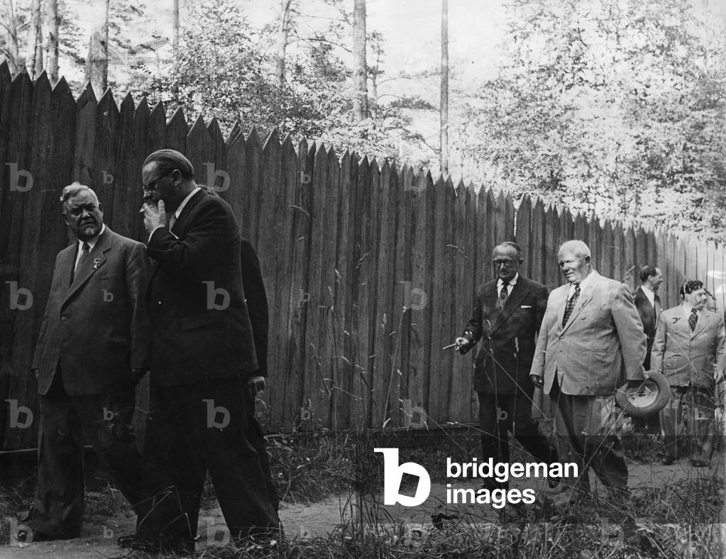 Nikolai Bulganin, Heinrich von Brentano, Walter Hallstein, Nikita Khrushchev during the visit of Adenauer to Moscow, 1955 (b/w photo)