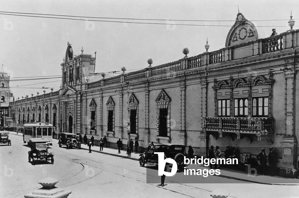 The Presidential Palace in Lima, 1930 (b/w photo)