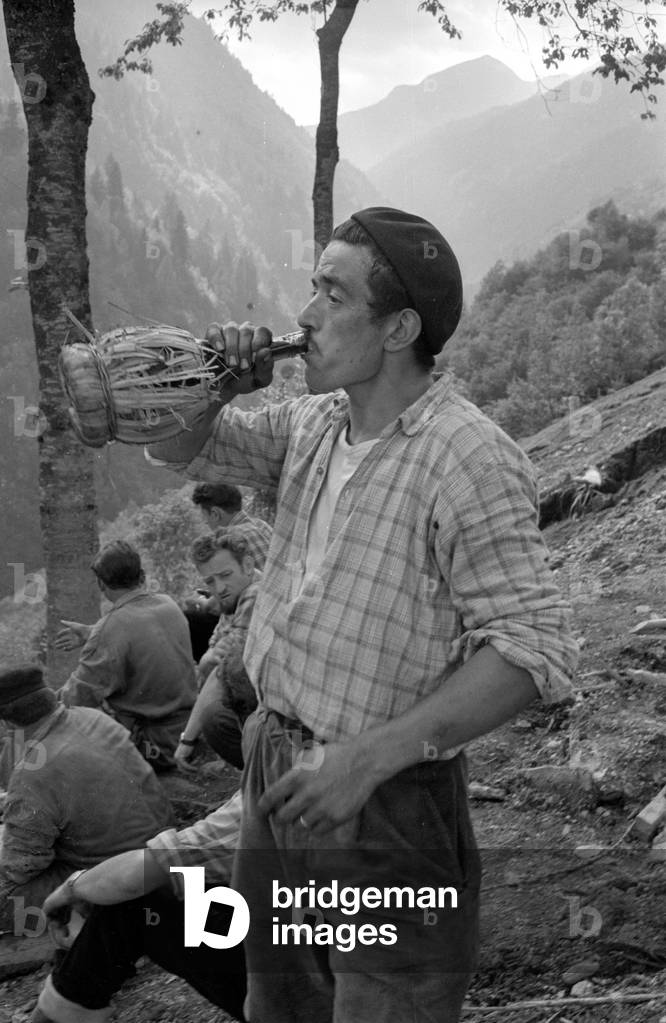 Break on a slipped slope, 1960 (b/w photo)