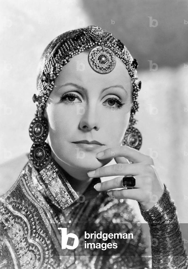 Greta Garbo in 'Mata Hari', 1931 (b/w photo)