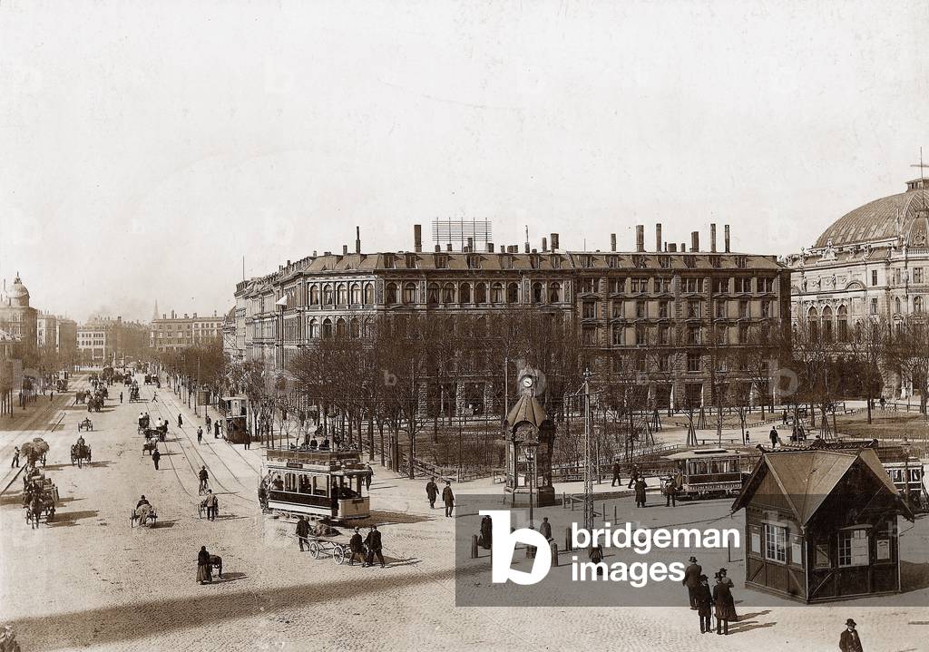 The City Hall Square in Copenhagen, 1905 (photo)