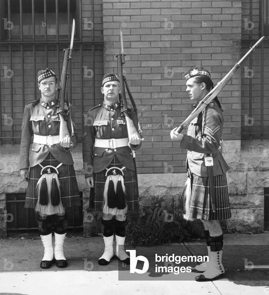 Canadian soldiers on guard duty in Ontario, Canada, 1939 (b/w photo)