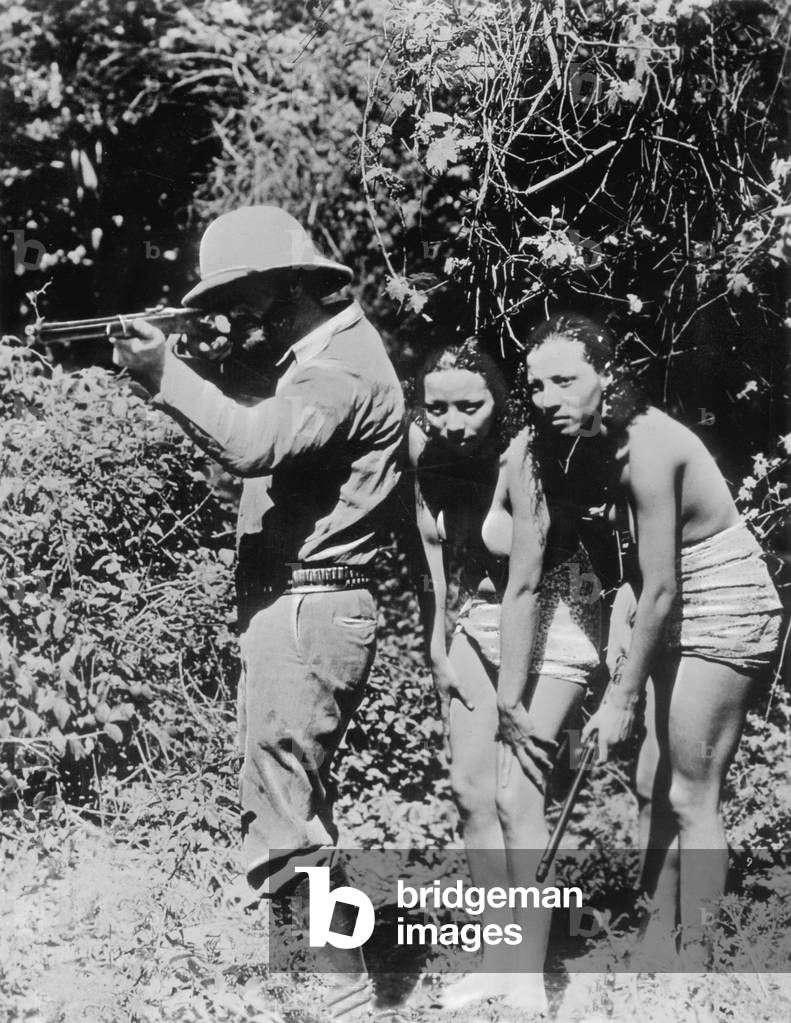 Hunters on safari in the 1930s (b/w photo)