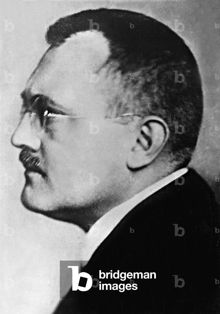 Carl Bosch, 1914 (b/w photo)