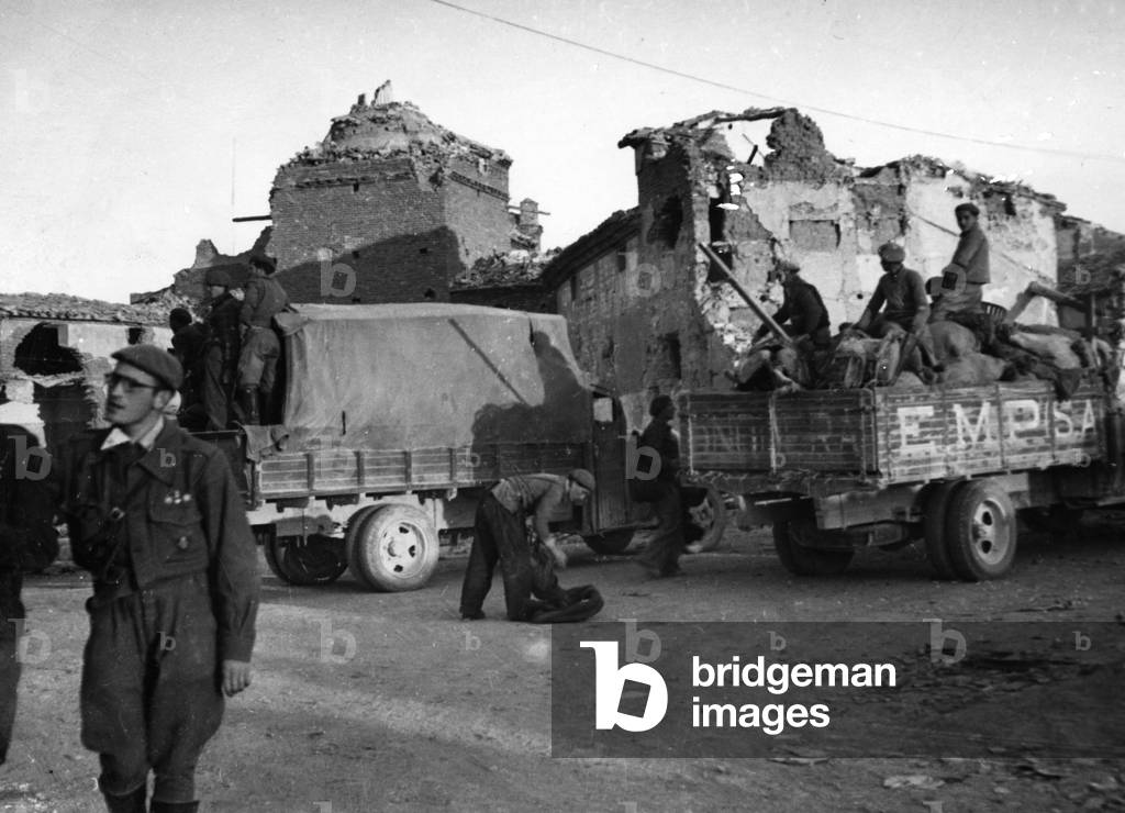 Spanish national troops after the conquest of Belchite, 1938