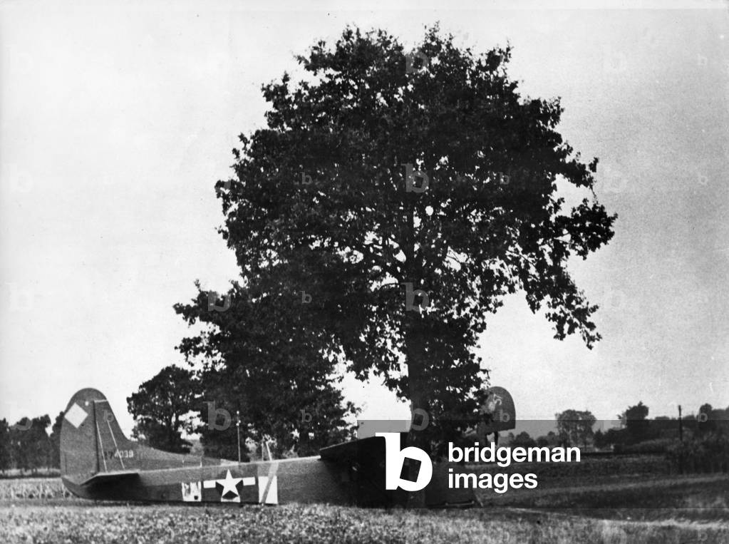 American military glider in Normandy, 1944 (b/w photo)