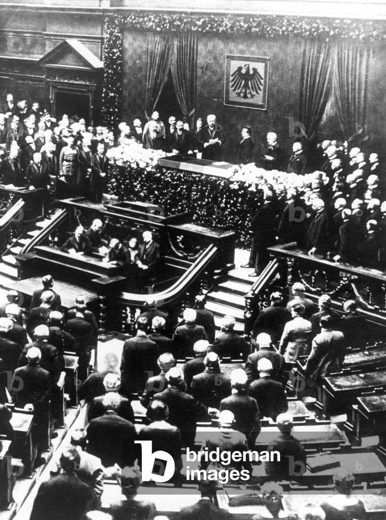 Swearing-in of the new President of the Reich, 1925 (b/w photo)