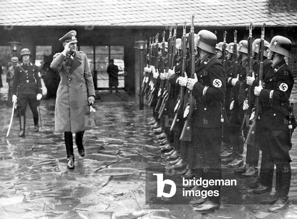 Minister of War von Blomberg with the SS Bodyguard Regiment 'Adolf Hitler' (b/w photo)