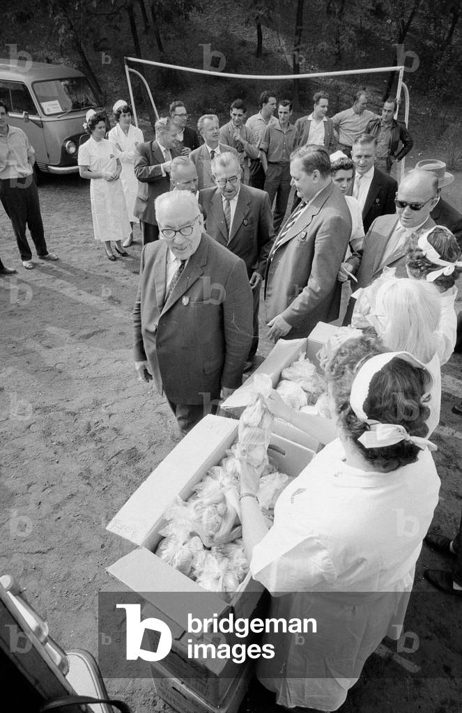 Catering for the participants of the Miners' Demonstration, 1959 (b/w photo)