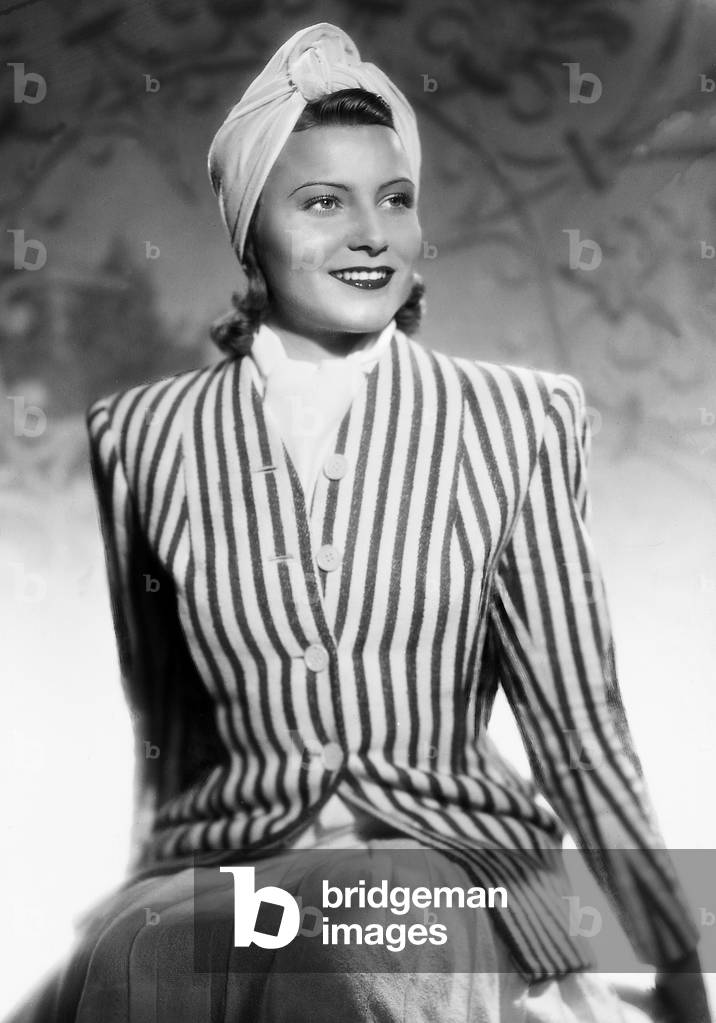 Winnie Markus, 1942 (b/w photo)