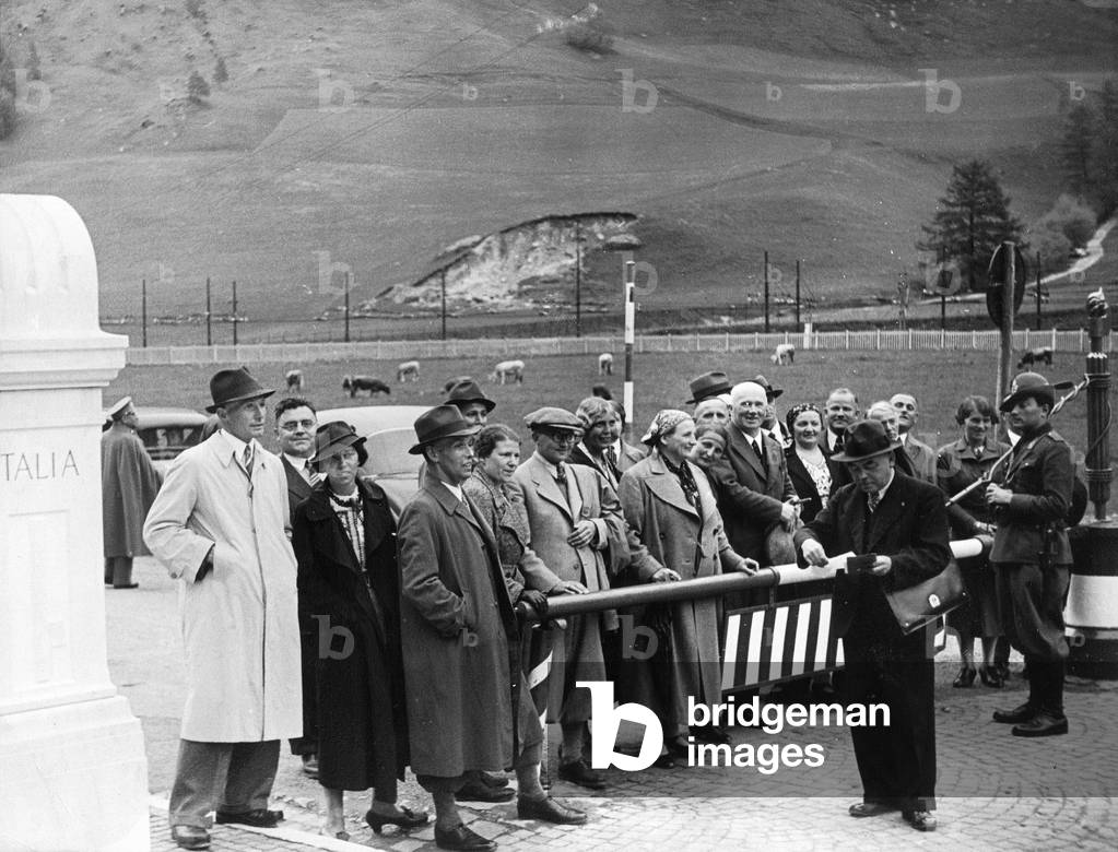 KdF vacation in Italy (b/w photo)