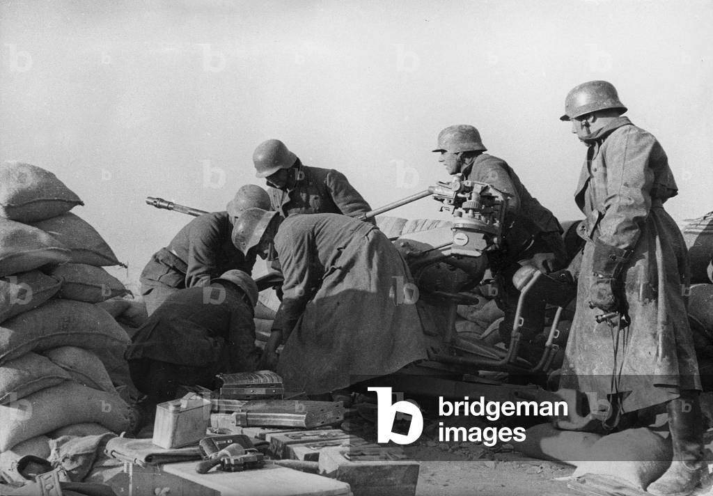 German soldiers in the Spanish Civil War, 1939 (b/w photo)