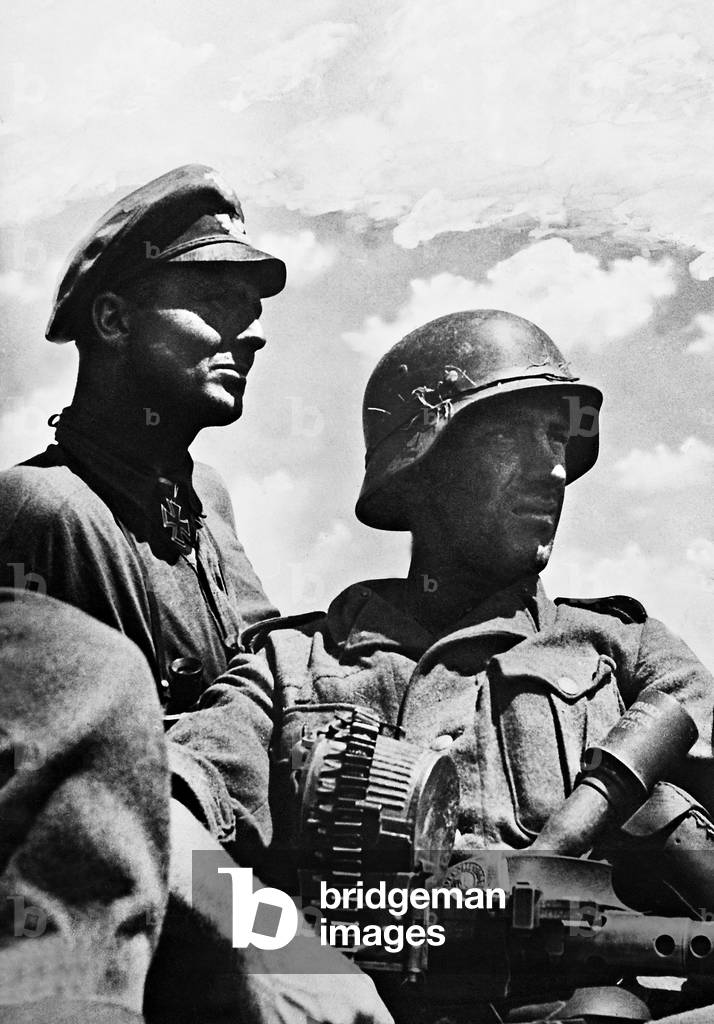 German Soldiers at the Eastern Front, 1942 (b/w photo)