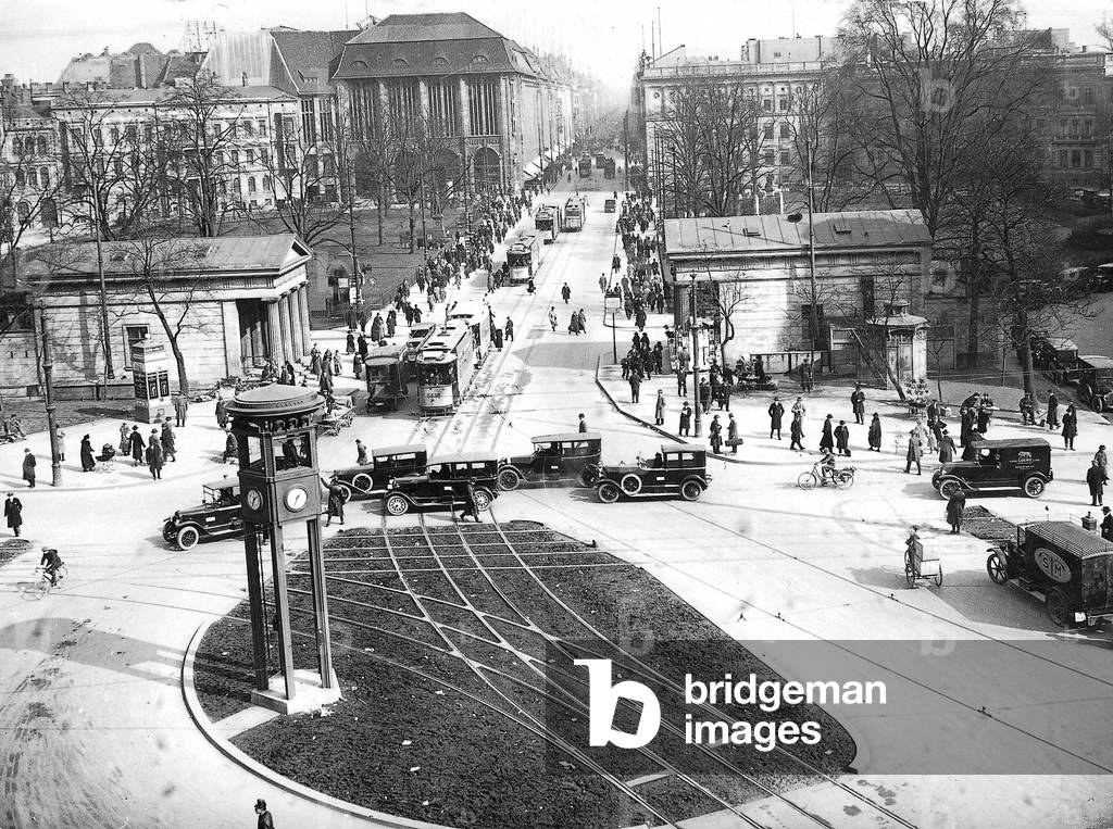 Potsdamer Platz 1925 (b/w photo)