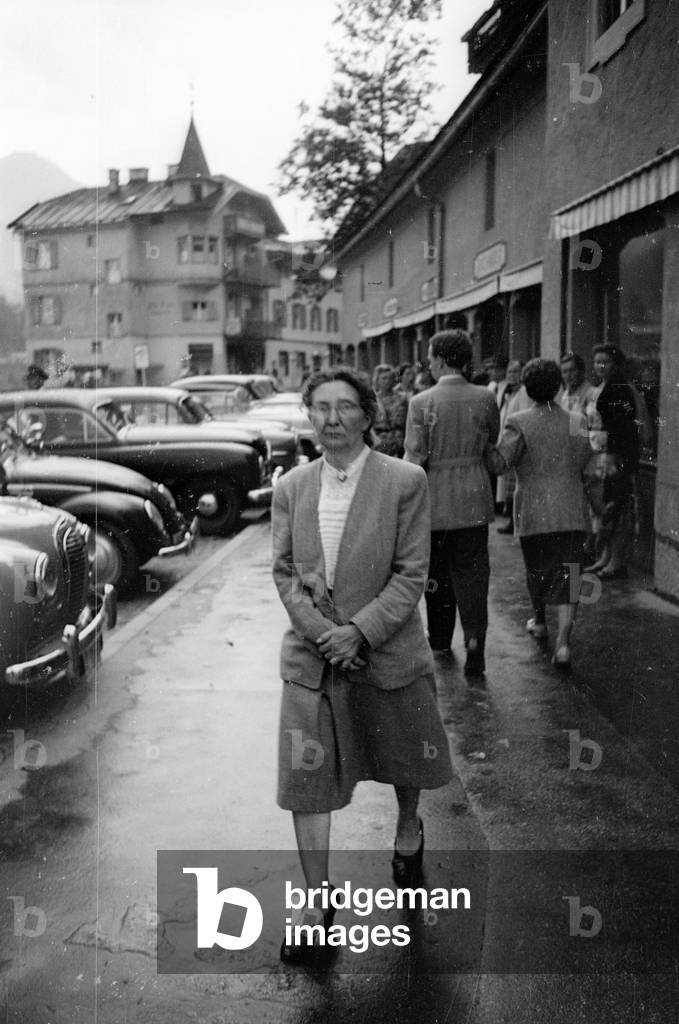 Widow of war criminal Fritz Sauckel, 1954 (b/w photo)