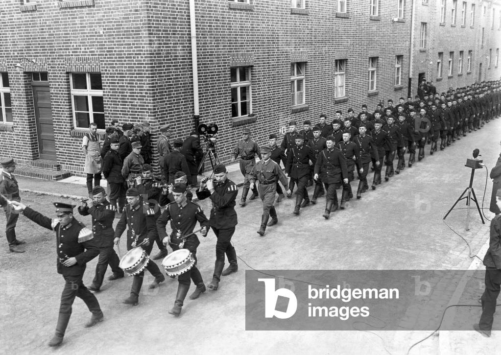 The Voluntary Labour Service (FAD) moves to the workplace in Kummersdorf, around the 1930s