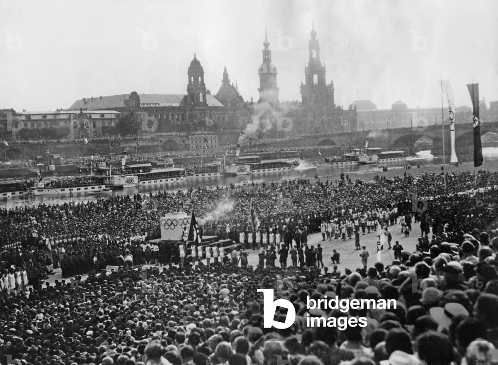 Olympic Summer Games 1936 in Berlin: Olympic Fire