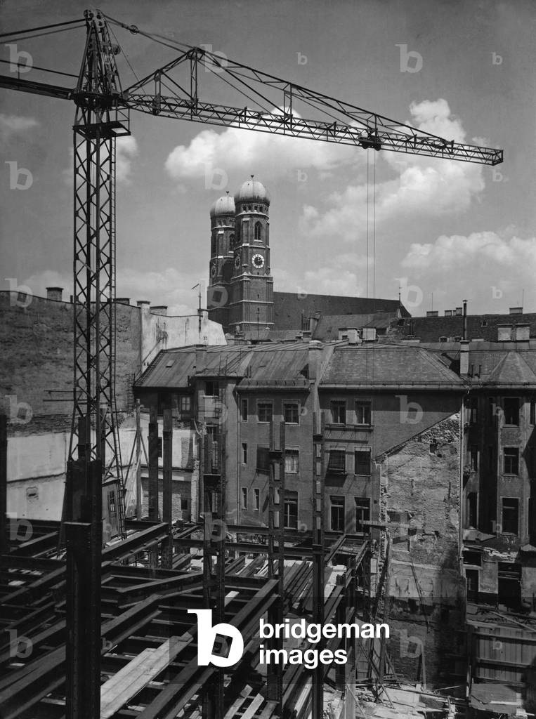 Sueddeutscher Verlag: Construction work, 1926 - 28