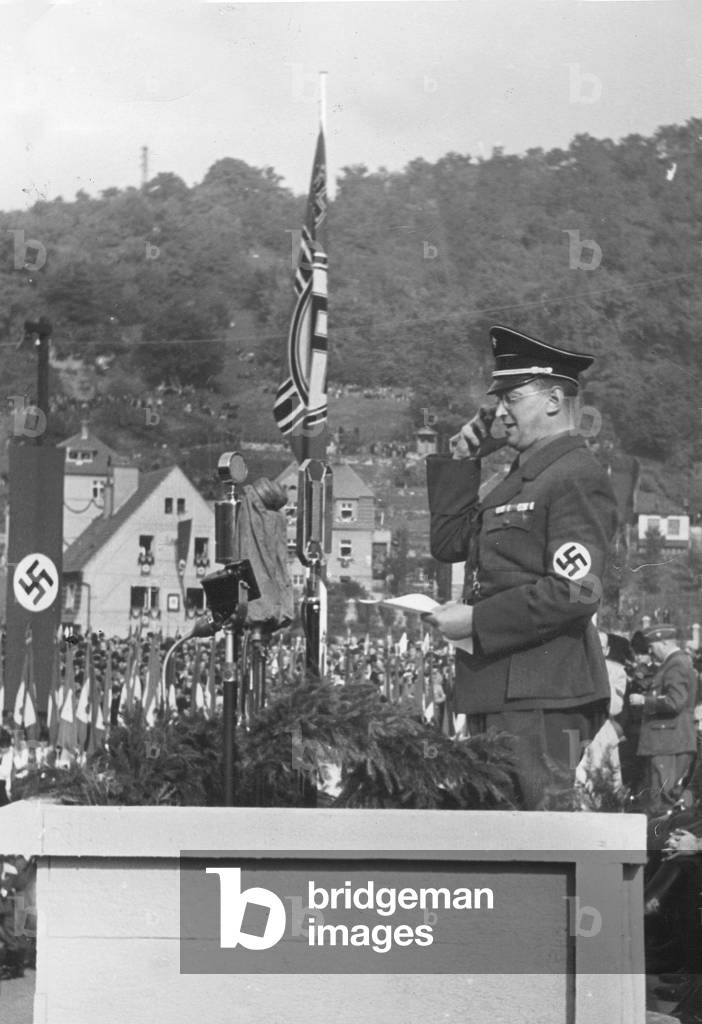Konrad Henlein during the liberation rally in the Sudetenstadt Aussig (b/w photo)