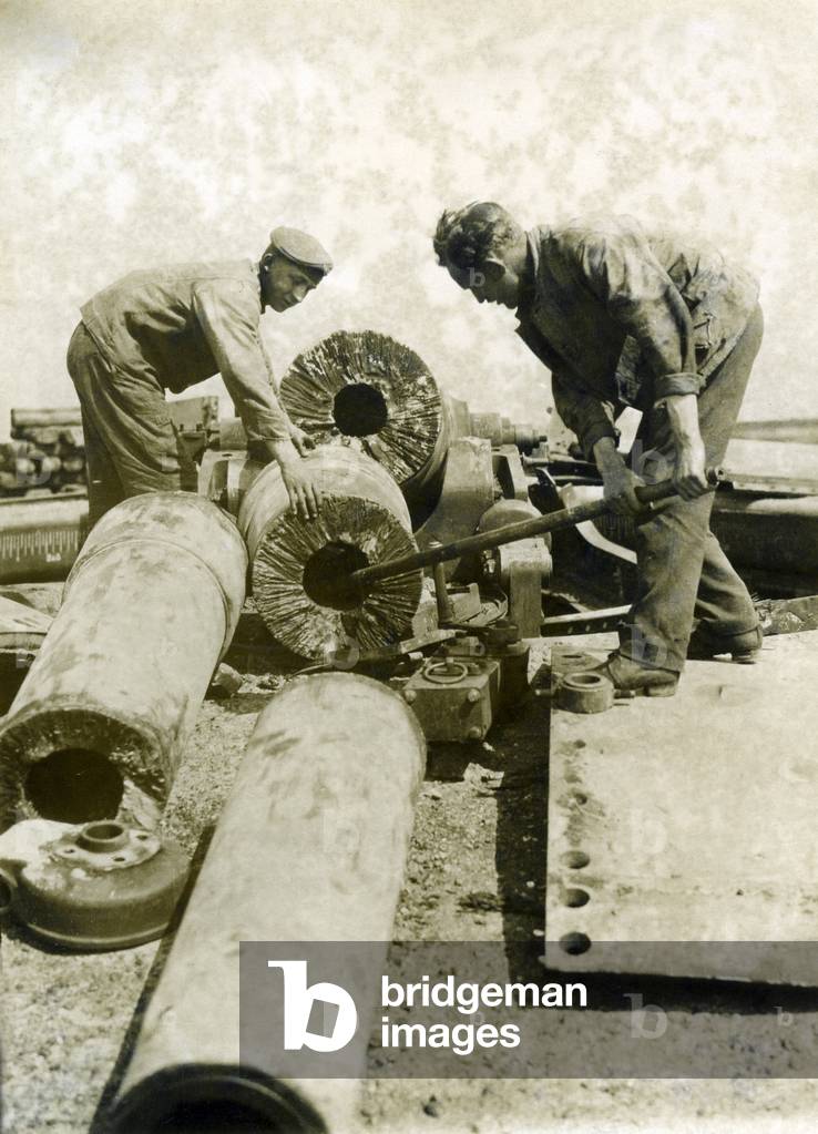 Destroyed coastal artillery on Helgoland, around 1919