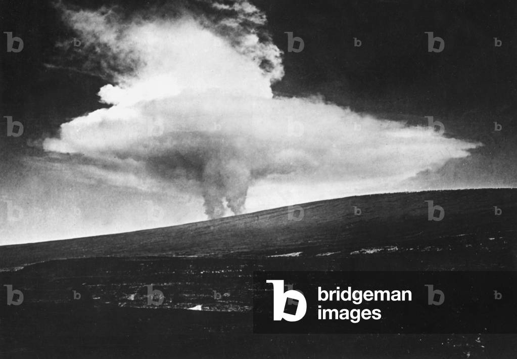 Eruption Kilauea volcano (b/w photo)