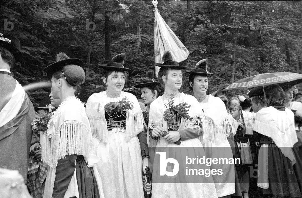Traditional costume parade in Bavaria, 1971 (b/w photo)