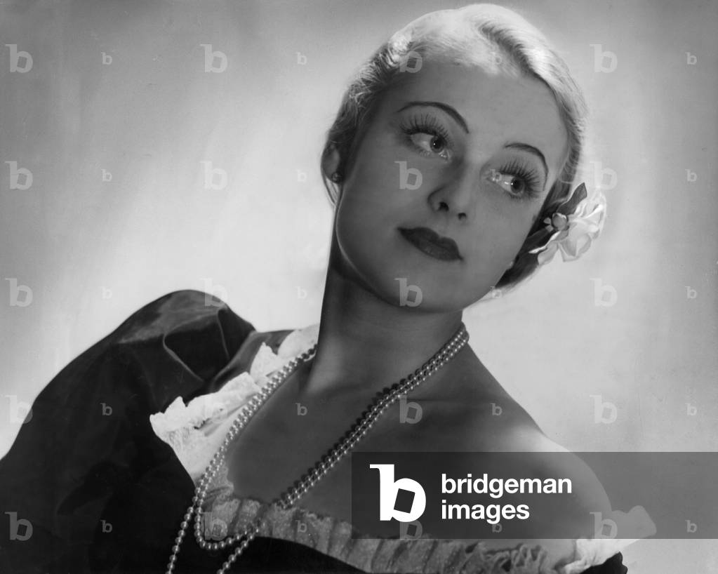 Irene von Meyendorff, 1936 (b/w photo)
