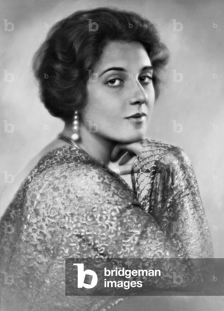 Charlotte Ander (b/w photo)