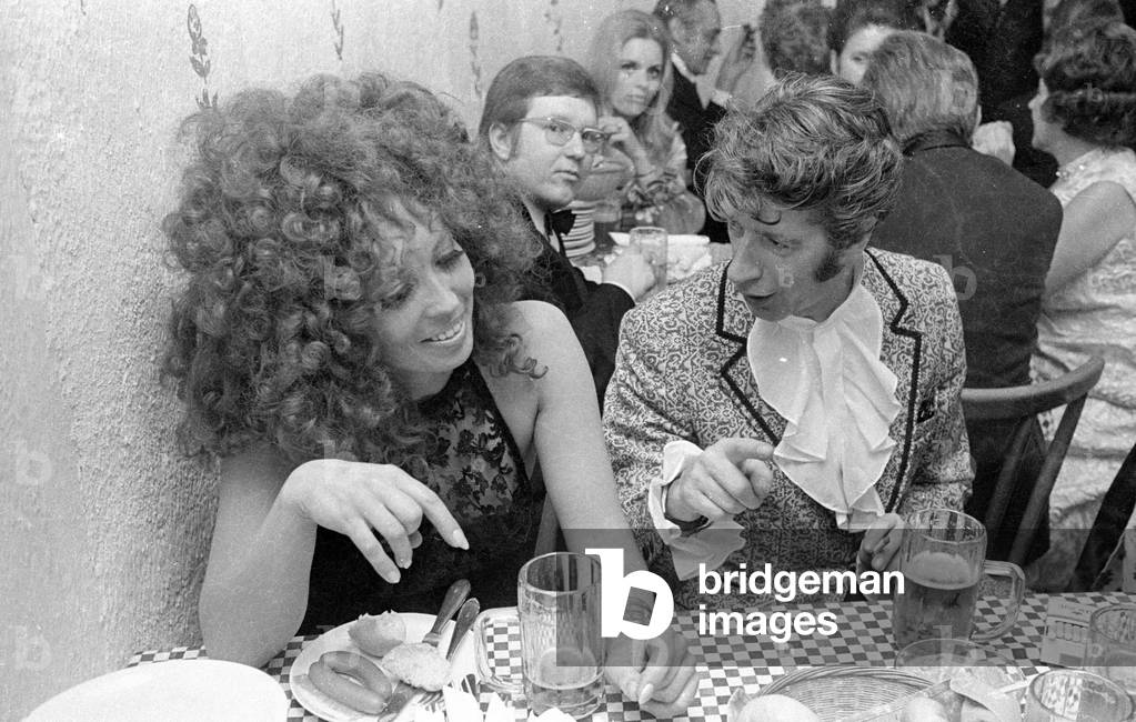 Rudi Carrell with wife at the Film Ball Munich, 1971 (b/w photo)