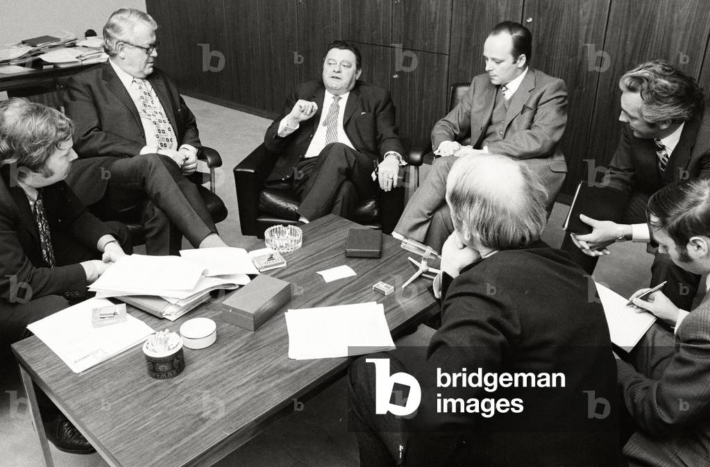 CSU party leader Franz Josef Strauß interviewed by Henri Nannen, 1971 (b/w photo)