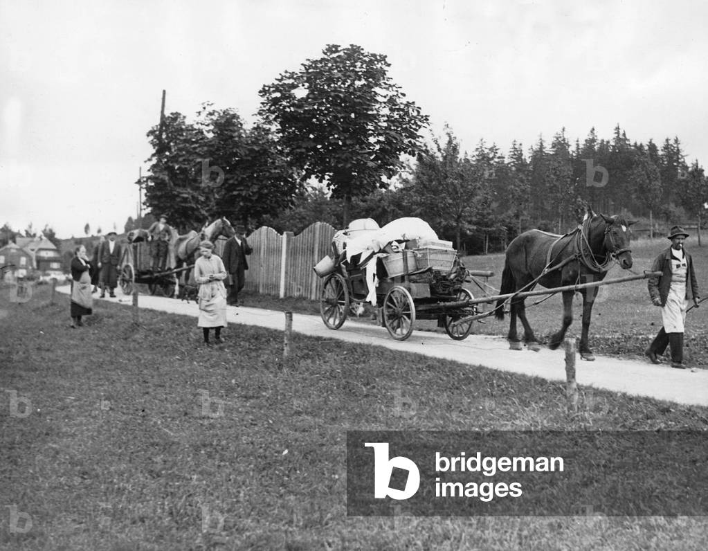 Sudeten Germans fleeing, 1938 (b/w photo)
