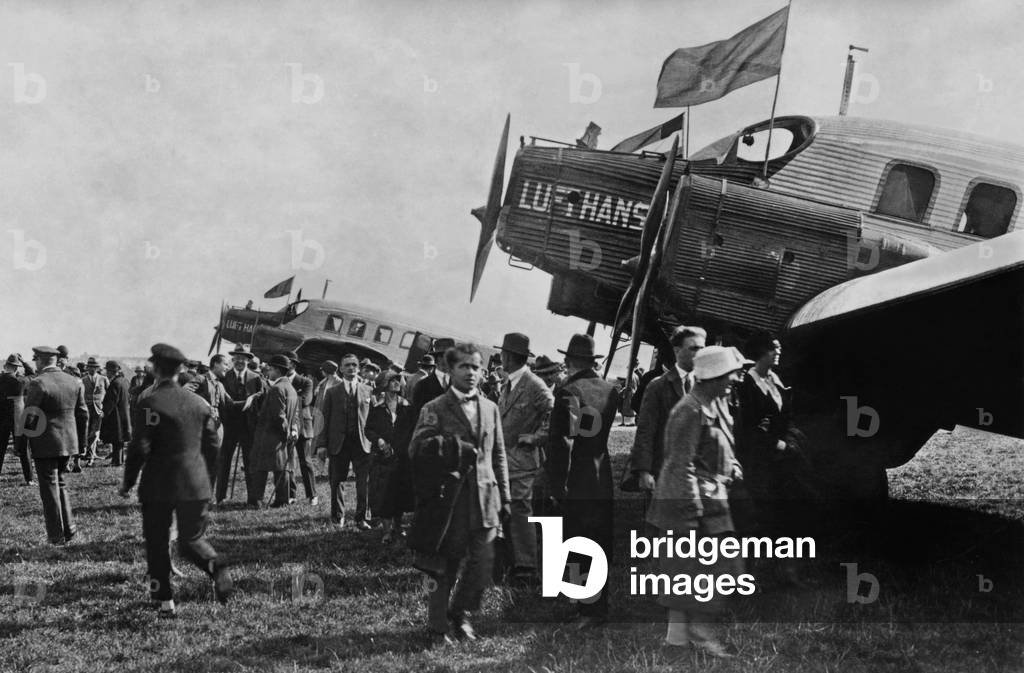 Expedition flight to Asia, 1926
