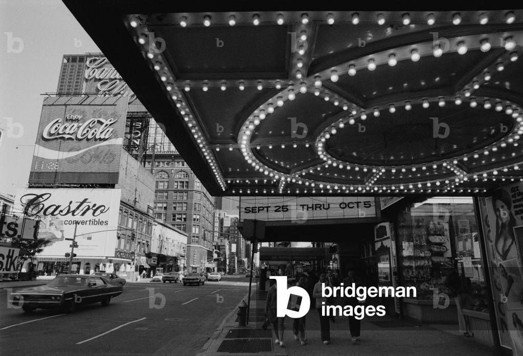 Cityscape of New York City (b/w photo)