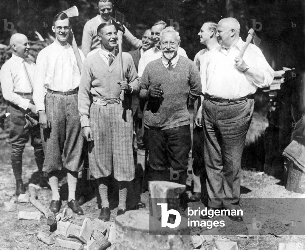 Wilhelm II with guests at Castle Doorn, 1930 (b/w photo)