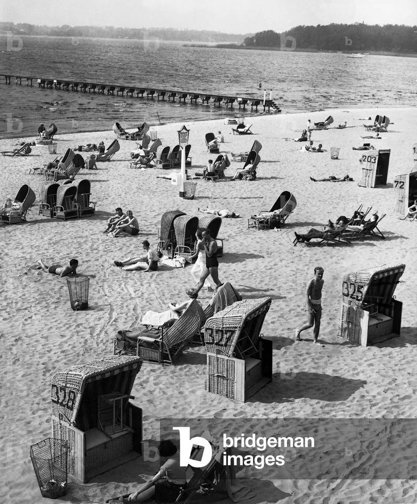 Summer at the Wannsee Strandbad, 1934 (b/w photo)