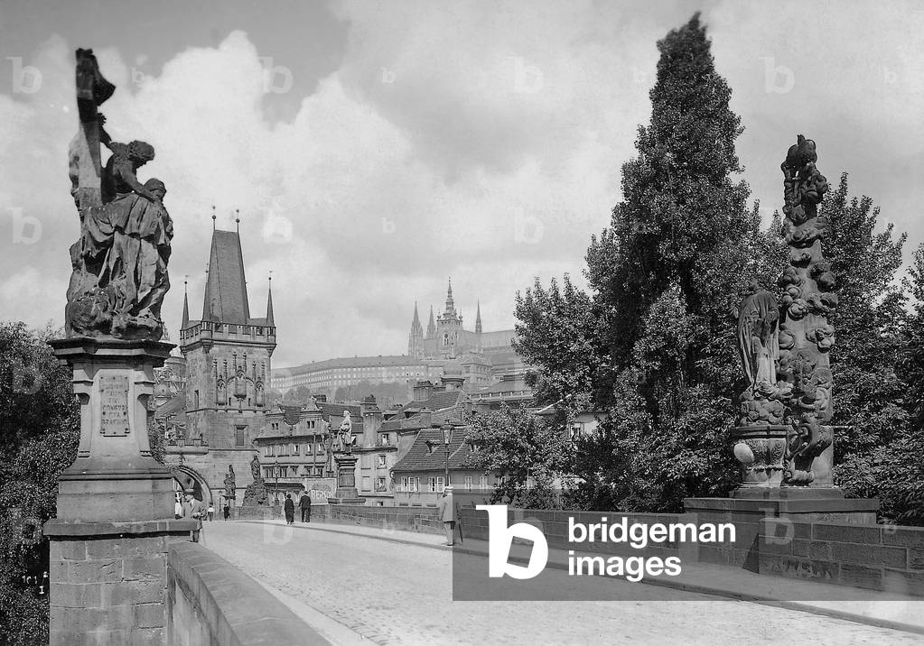 The Charles Bridge in Prague, 1936 (b/w photo)