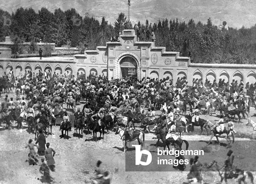 Rebellion in front of the British consulate in Shiraz, 1926 (b/w photo)