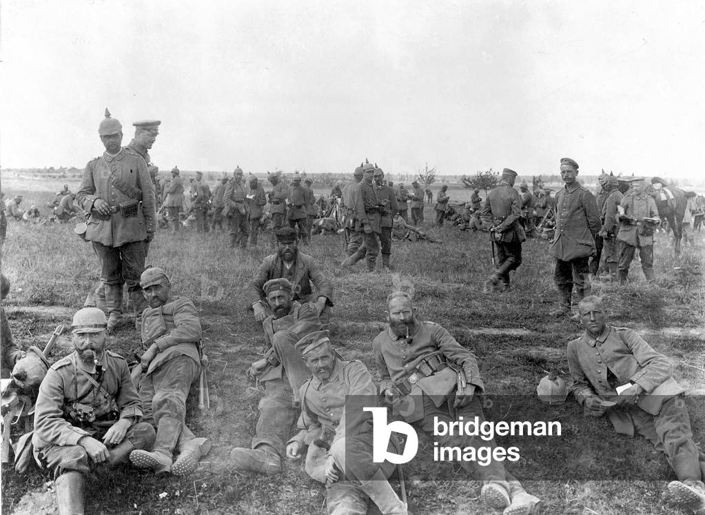 German third class infantry, 1915 (b/w photo)