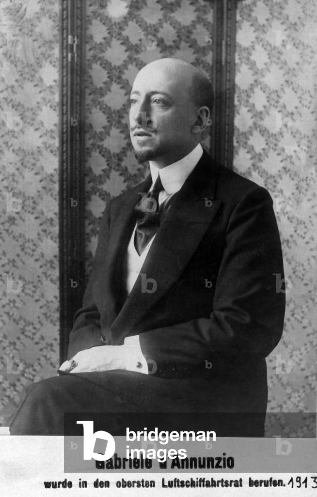 Gabriele D´ Annunzio, 1913 (b/w photo)