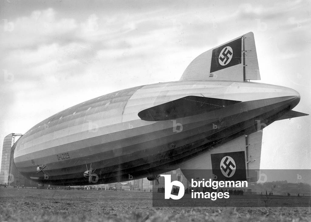 The airship 'Hindenburg' on the ground (b/w photo)