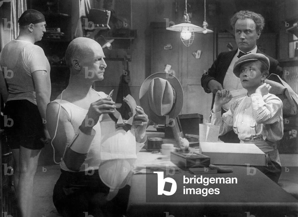Renate Mueller und Hermann Thimig in 'Viktor und Viktoria' (Viktor and Viktoria), 1933 (b/w photo)