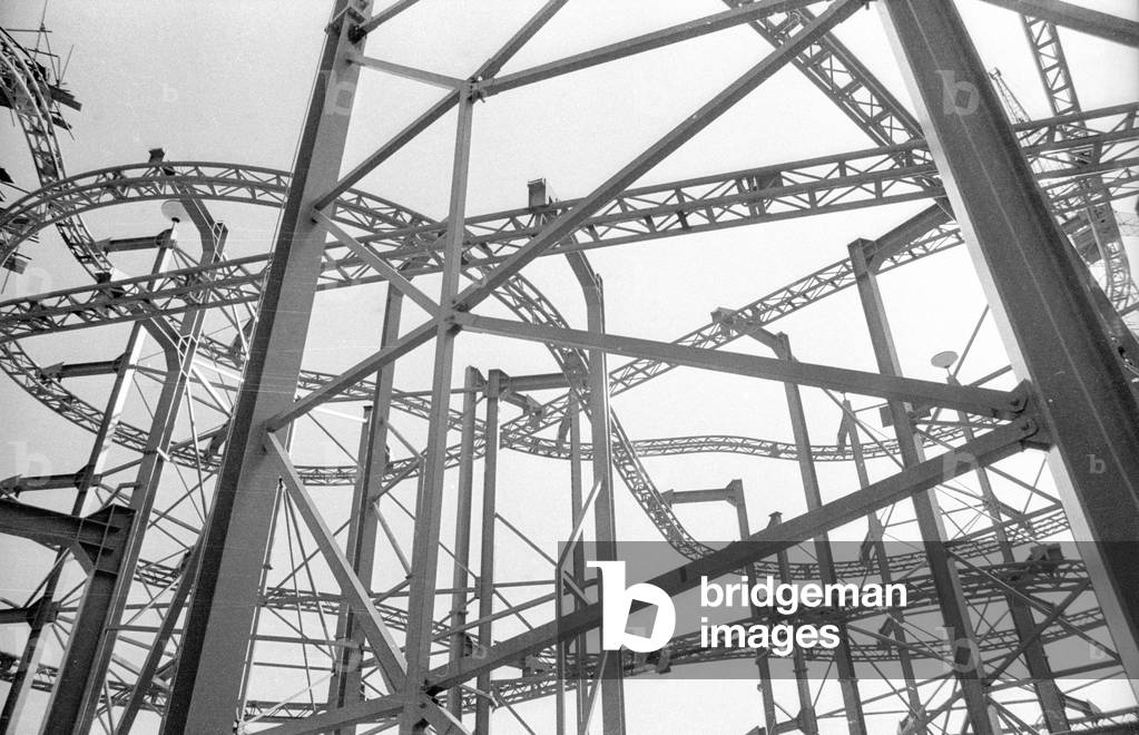 A roller coaster of Messerschmitt-Boelkow-Blohm, 1974 (b/w photo)