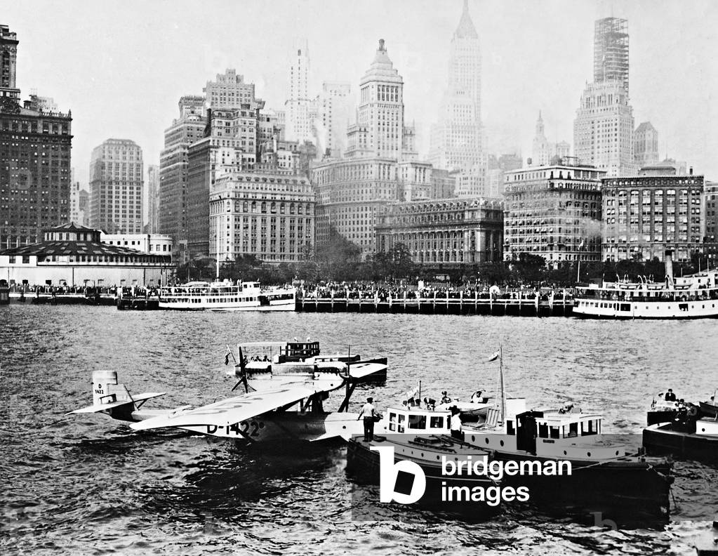 Harbor and high-rises in New York, 1931 (b/w photo)